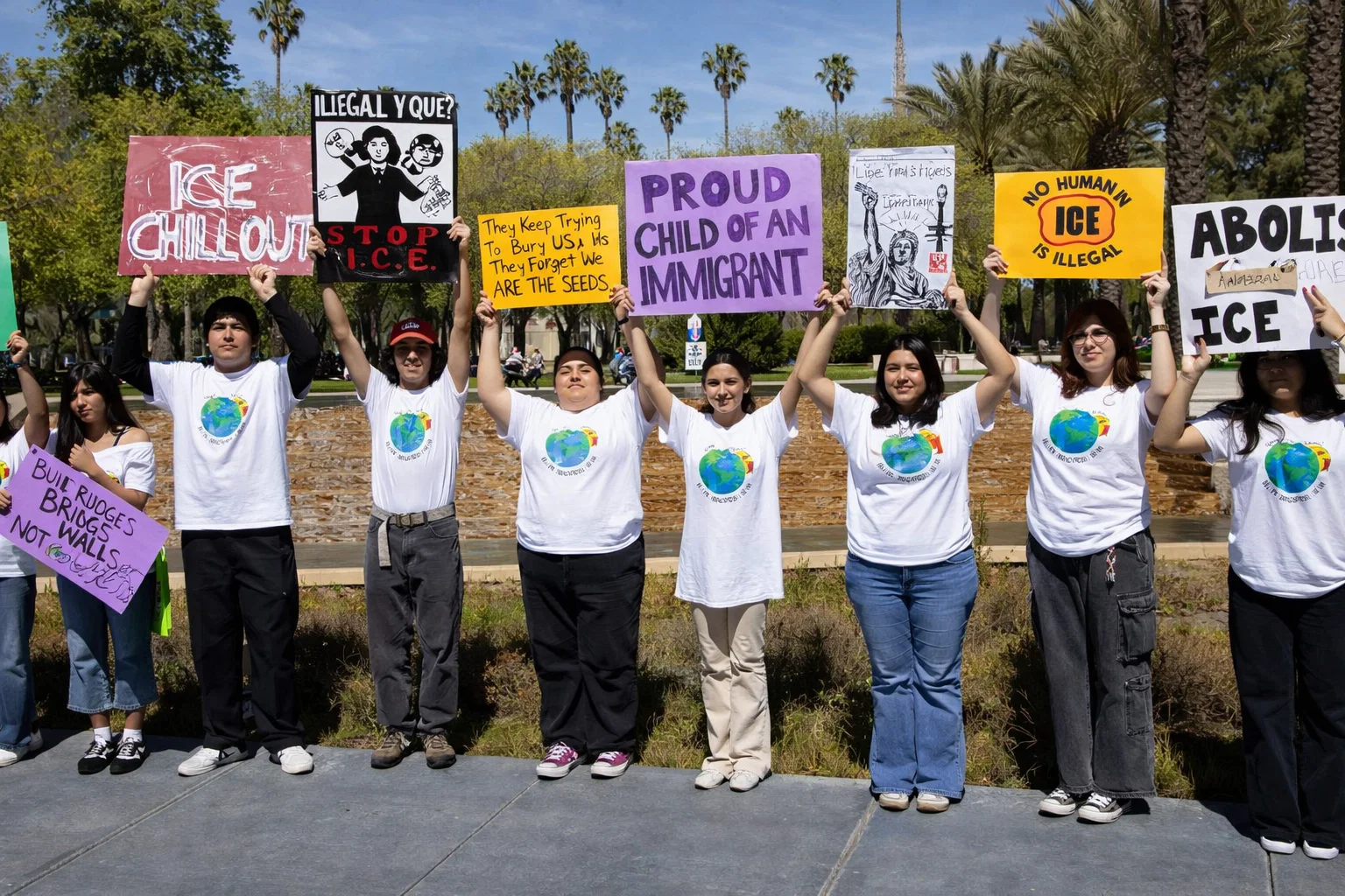 Anti-ICE Protest Signs: Meaning, Messages, and Their Role in Immigration Movements